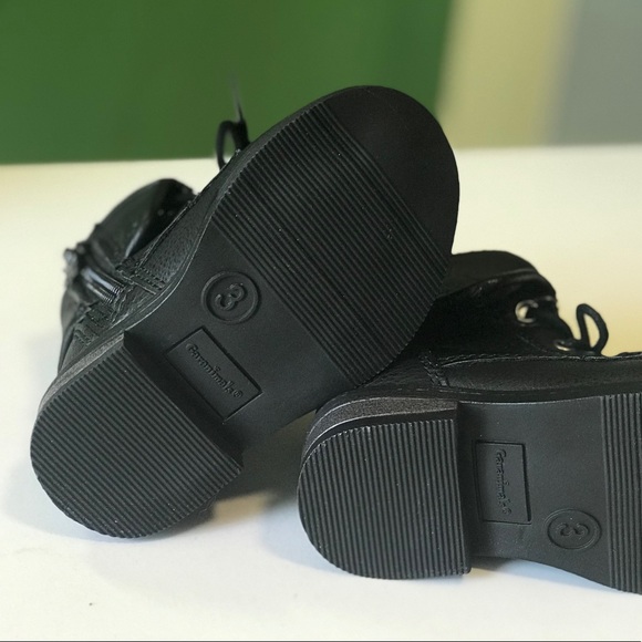 Garanimals Baby Girls Combat Boot Black Color New - Picture 4 of 8